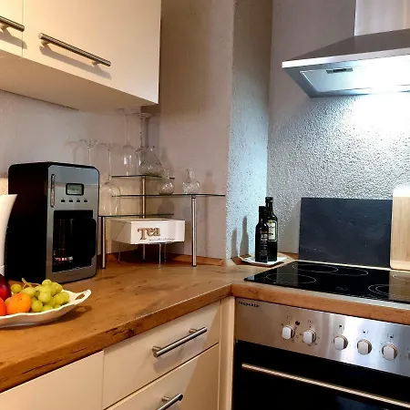 Holiday home Anna's Haeuschen