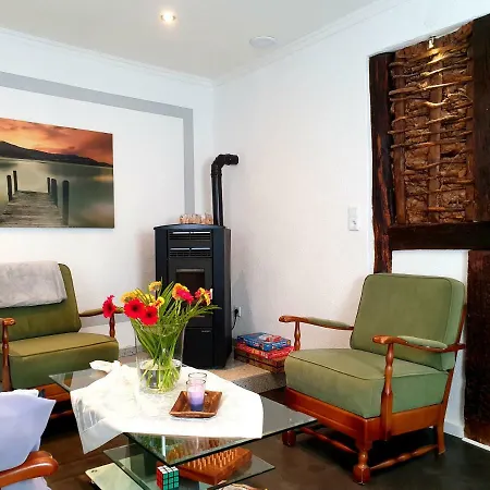 Anna's Haeuschen Bremm